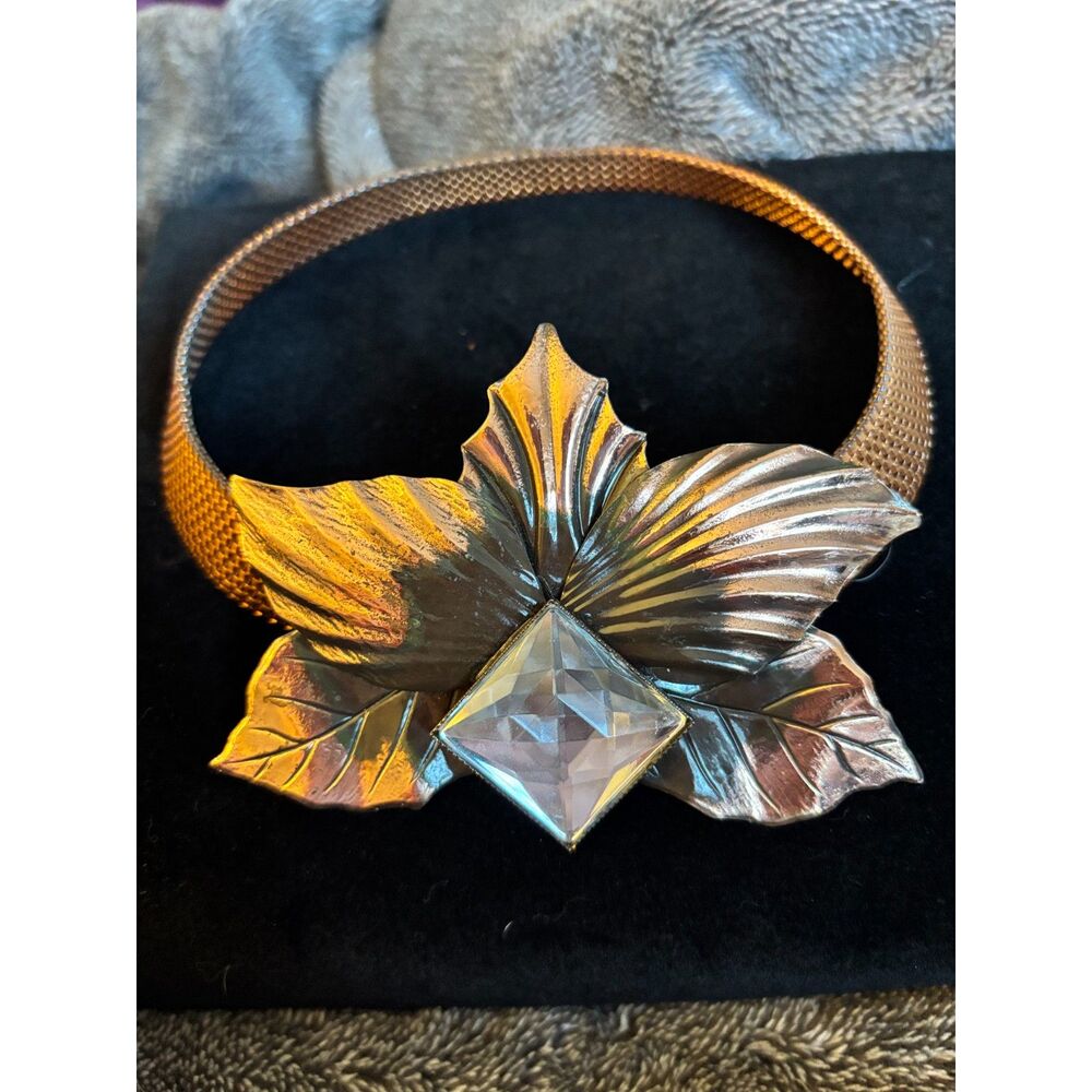 Vintage VARIATA Designs W. Germany Large Snap Leaf Pendant Choker